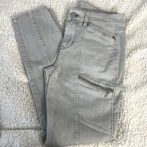 WHBM The Skinny Ankle jeans